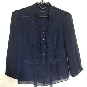 carries note Vintage-style Women's Blouse, Petite